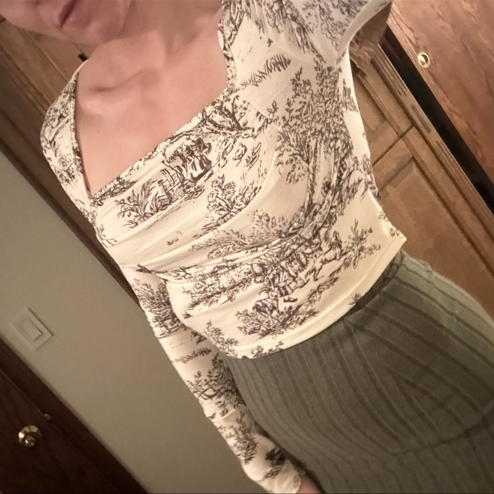 Fitted Cream and Brown Ruched Blouse